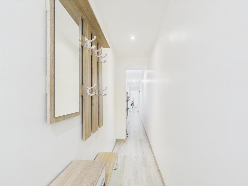 Maison - 180 m² - 9 pièces