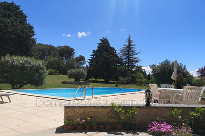 Bastide - 370 m² - 11 pièces