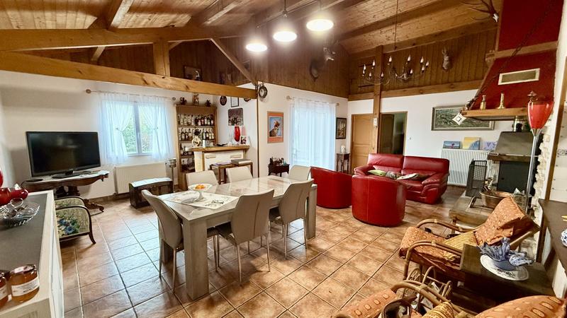 Maison - 112 m² - 6 pièces