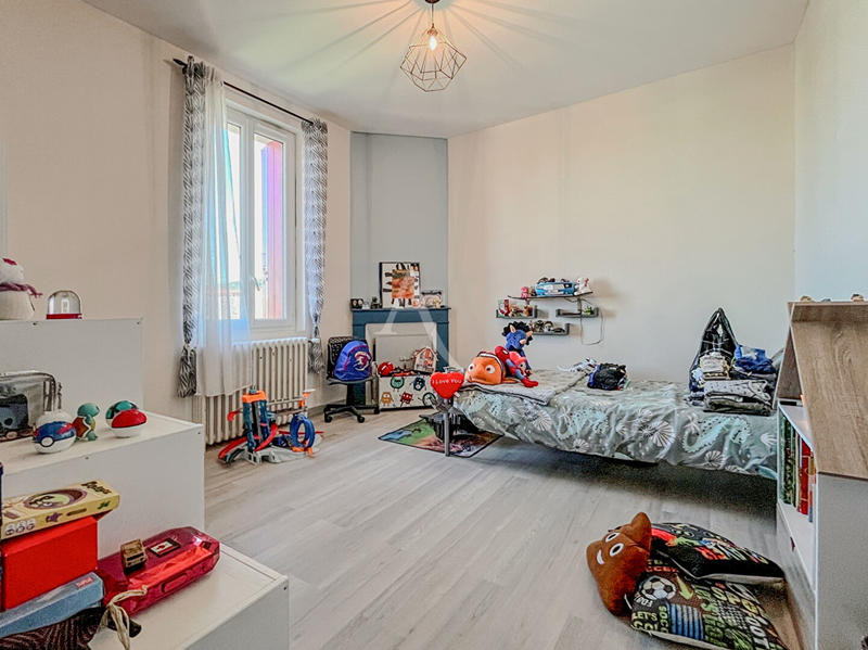 Maison - 175 m² - 6 pièces