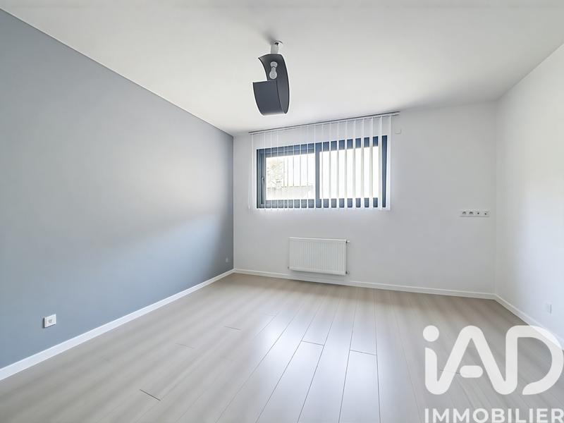 Maison - 187 m² - 6 pièces