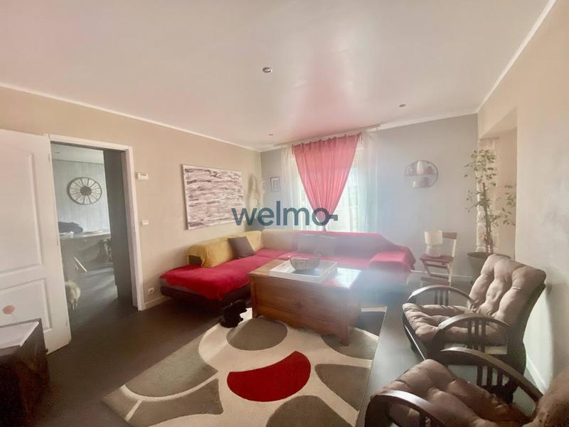 Maison - 230 m² - 9 pièces