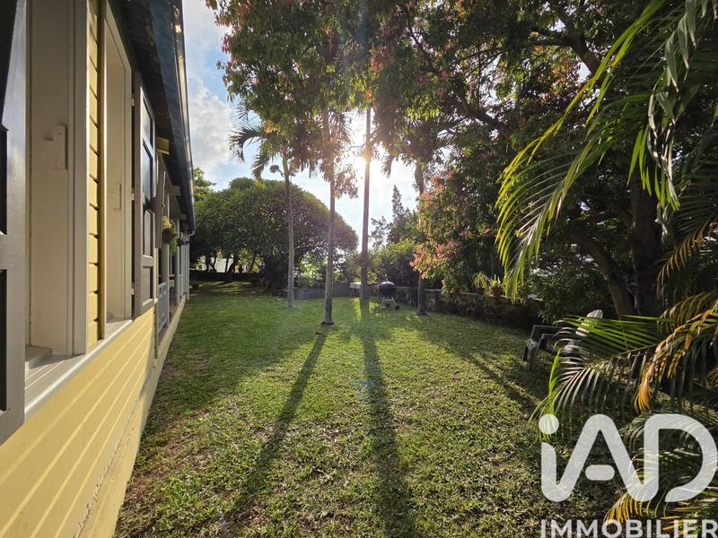 Maison - 250 m² - 7 pièces