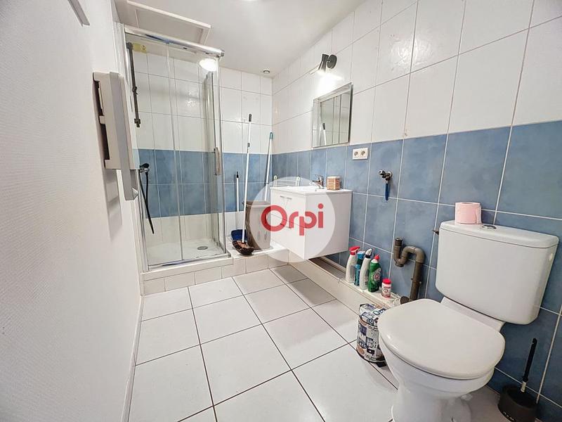 Immeuble - 35 m² - 2 pièces