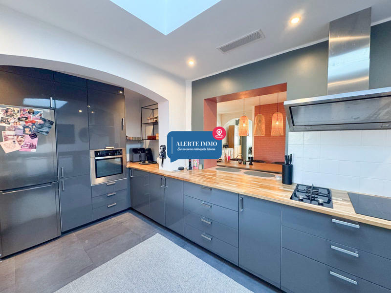 Maison - 105 m² - 5 pièces