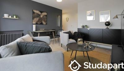 Chambre - 10 m² - 1 pièce