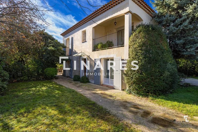 Maison - 142 m² - 4 pièces
