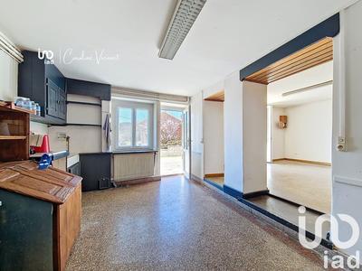 Maison de village - 250 m² - 9 pièces