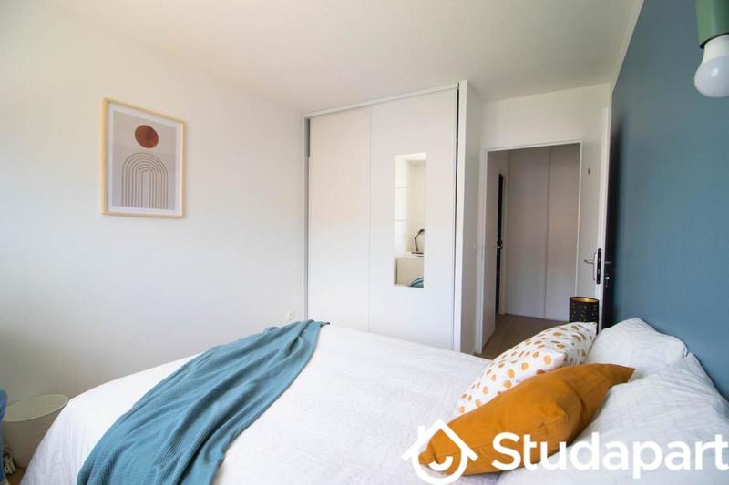 Chambre - 10 m² - 1 pièce