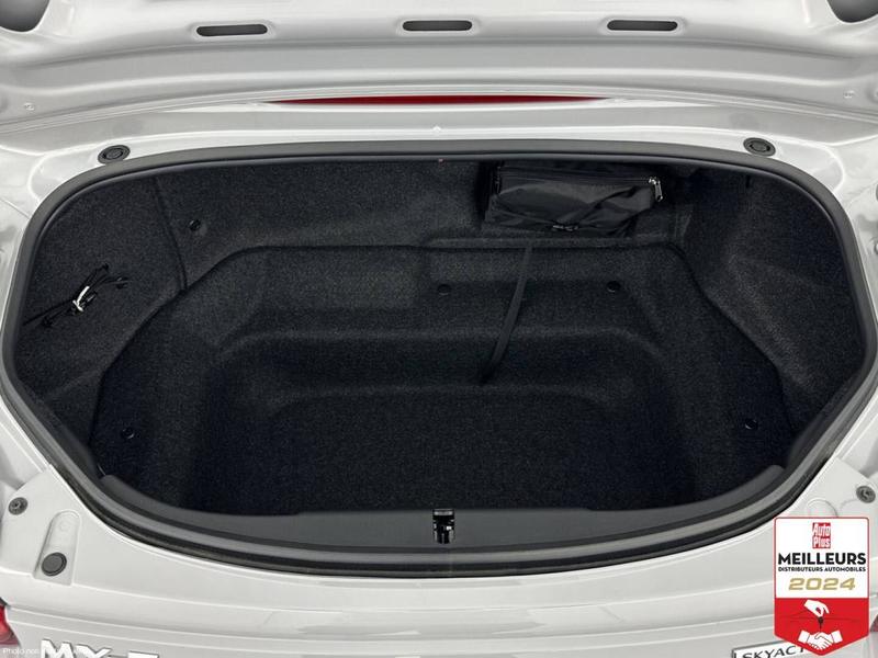 Mazda Mx-5 Roadster 1.5 Skyactiv-G 132ch Kazari