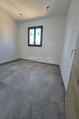 Maison - 81 m² - 5 pièces