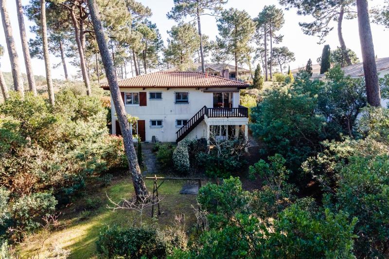 Maison traditionnelle - 134 m² - 6 pièces