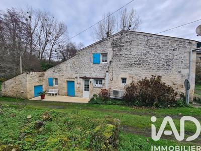 Maison de village - 89 m² - 4 pièces