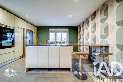 Maison - 110 m² - 5 pièces