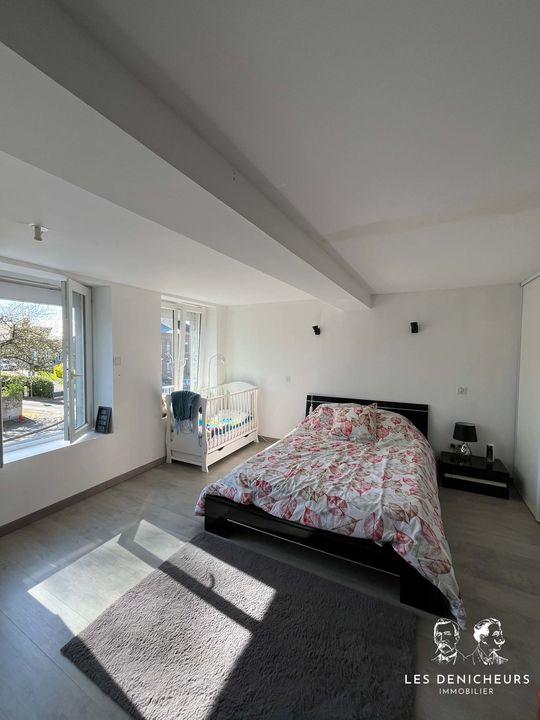 Maison - 150 m² - 6 pièces