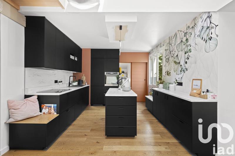 Maison - 138 m² - 5 pièces