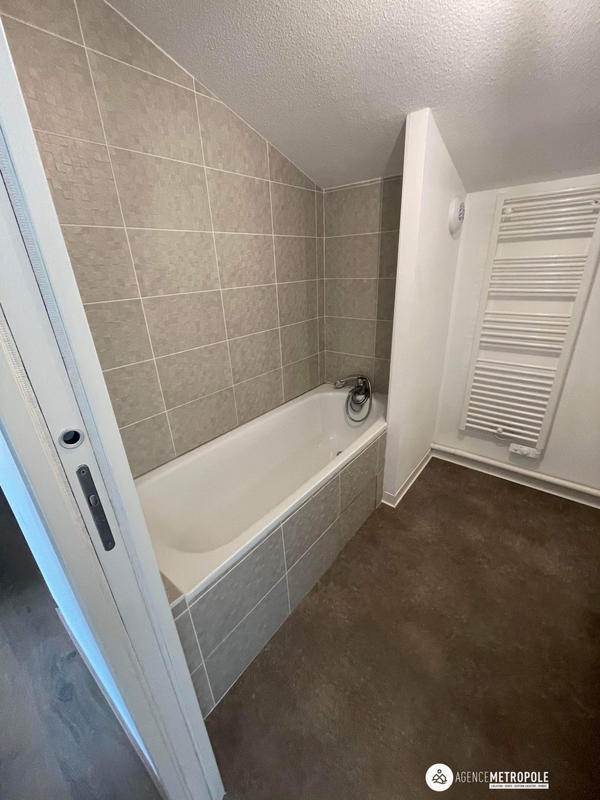 Appartement - 91 m² - 4 pièces