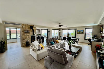 Appartement - 123 m² - 4 pièces