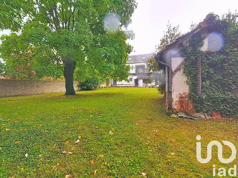 Maison de ville - 325 m² - 8 pièces