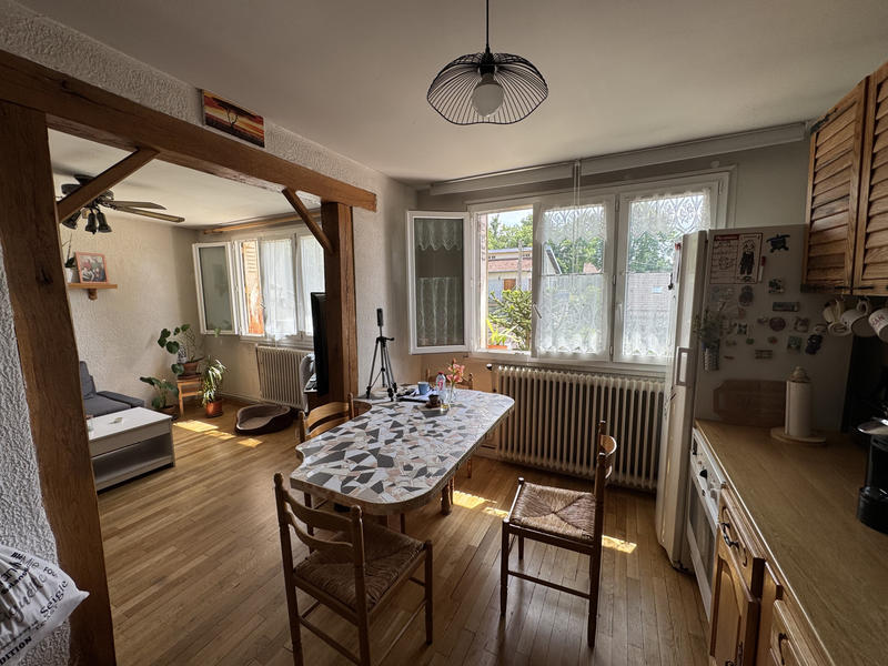 Maison - 160 m² - 9 pièces