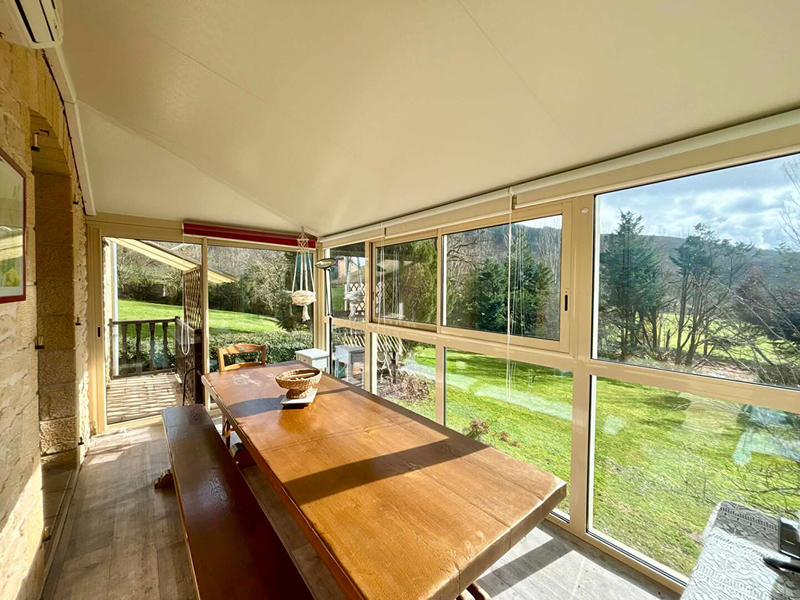 Maison - 190 m² - 6 pièces