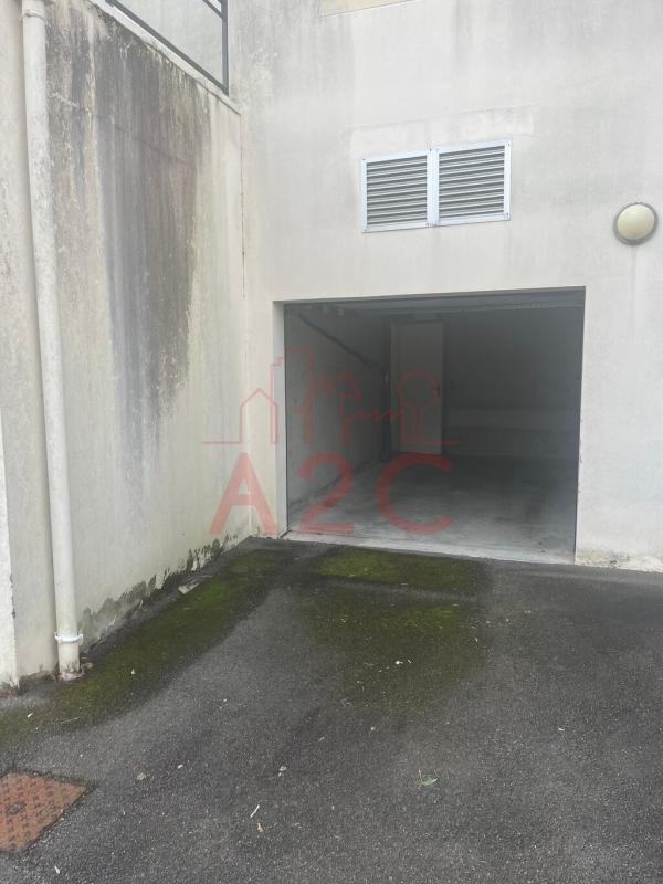 Local commercial - 87 m²