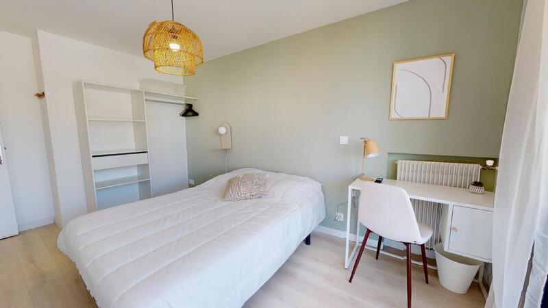 Appartement - 88 m² - 5 pièces