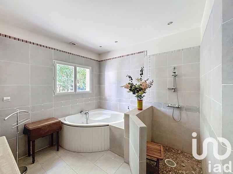 Maison de maîtres - 214 m² - 7 pièces