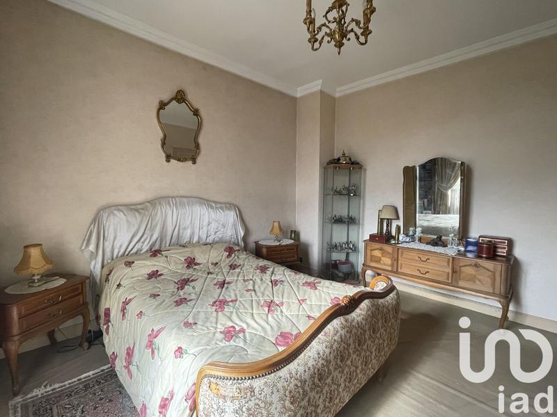 Maison - 96 m² - 5 pièces