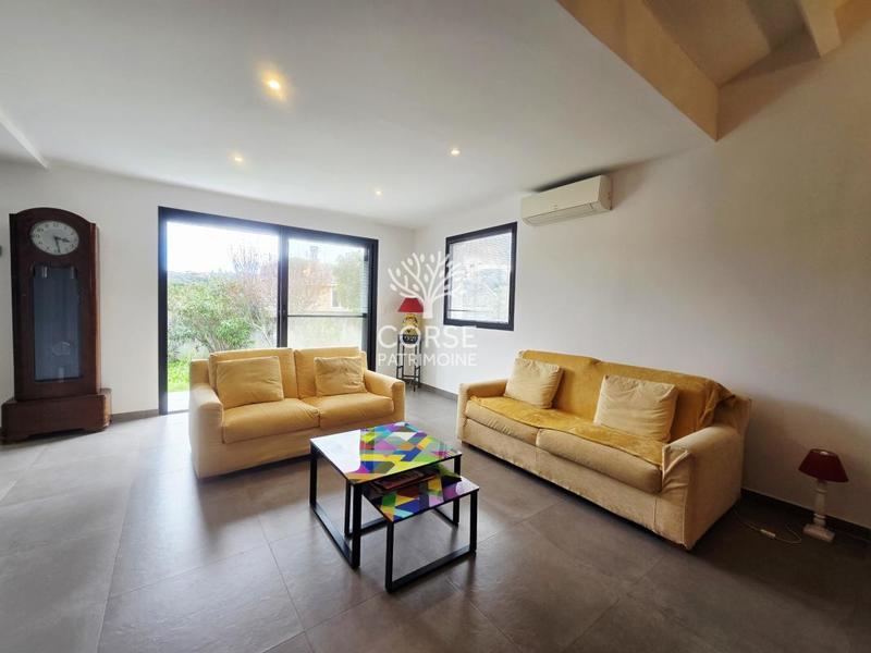 Maison de ville - 108 m² - 5 pièces