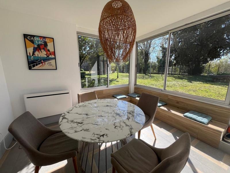 Maison - 191 m² - 6 pièces