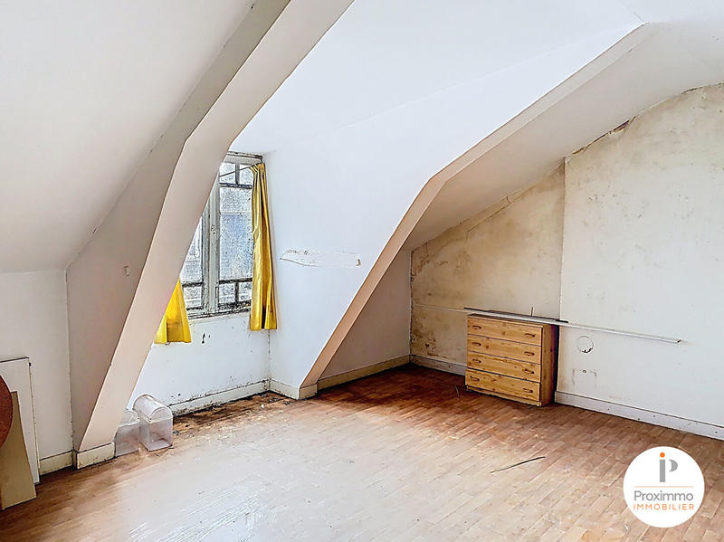 Immeuble - 6 pièces