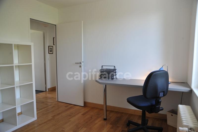 Maison - 217 m² - 11 pièces