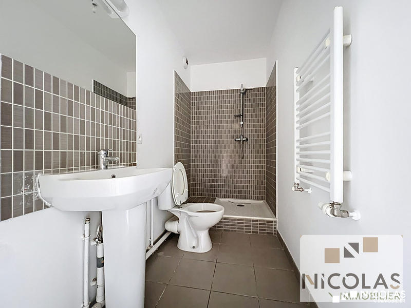 Appartement - 83 m² - 4 pièces