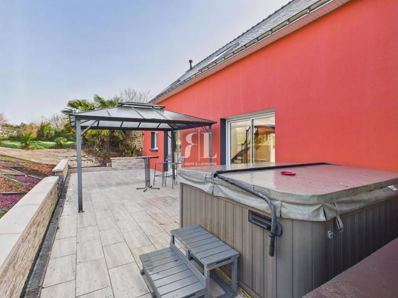 Longère - 176 m² - 6 pièces