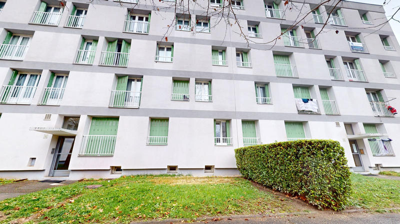 Appartement - 70 m² - 4 pièces