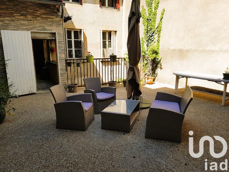 Maison de ville - 300 m² - 7 pièces