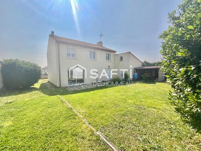 Maison - 120 m² - 7 pièces