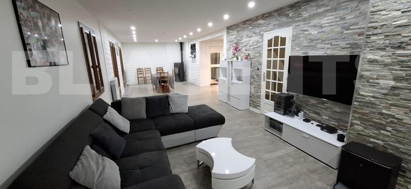 Maison contemporaine - 174 m² - 7 pièces