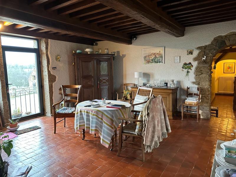 Maison de village - 200 m² - 8 pièces