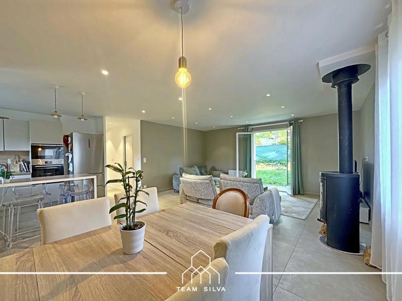 Maison - 106 m² - 5 pièces