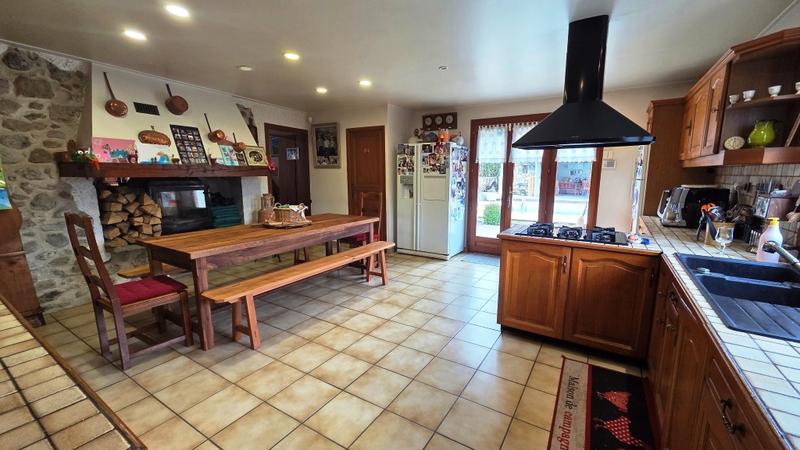 Maison ancienne - 142 m² - 5 pièces