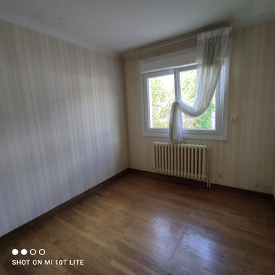 Maison - 74 m² - 5 pièces