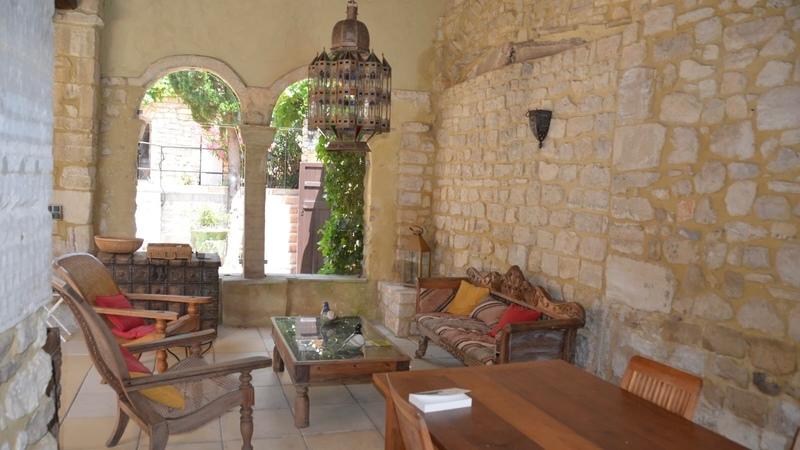 Propriété - 131 m² - 6 pièces