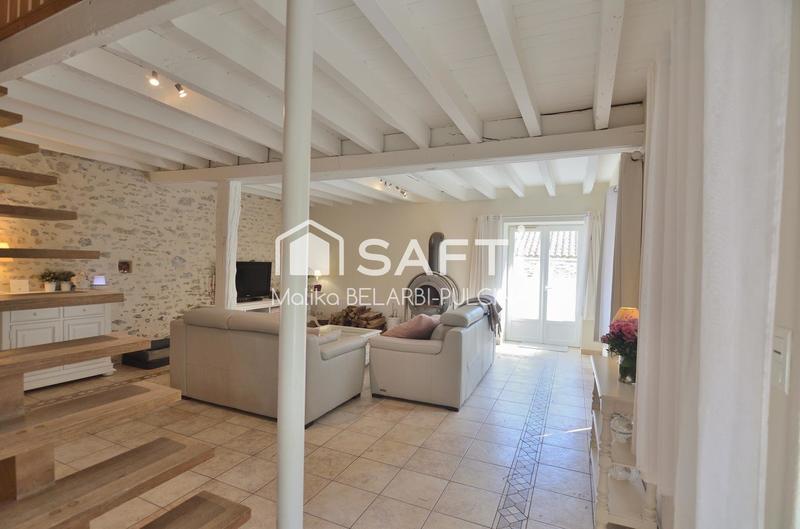 Maison - 392 m² - 14 pièces