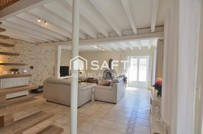 Maison - 392 m² - 14 pièces