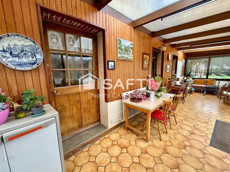Maison - 233 m² - 5 pièces