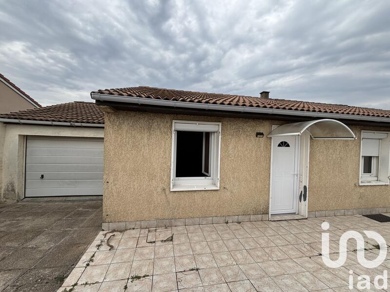 Maison - 90 m² - 4 pièces