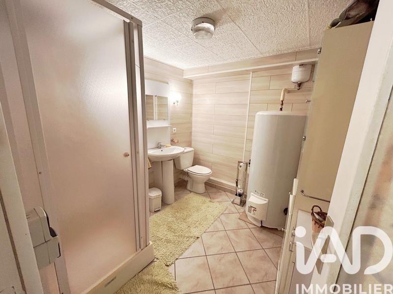 Maison - 180 m² - 5 pièces