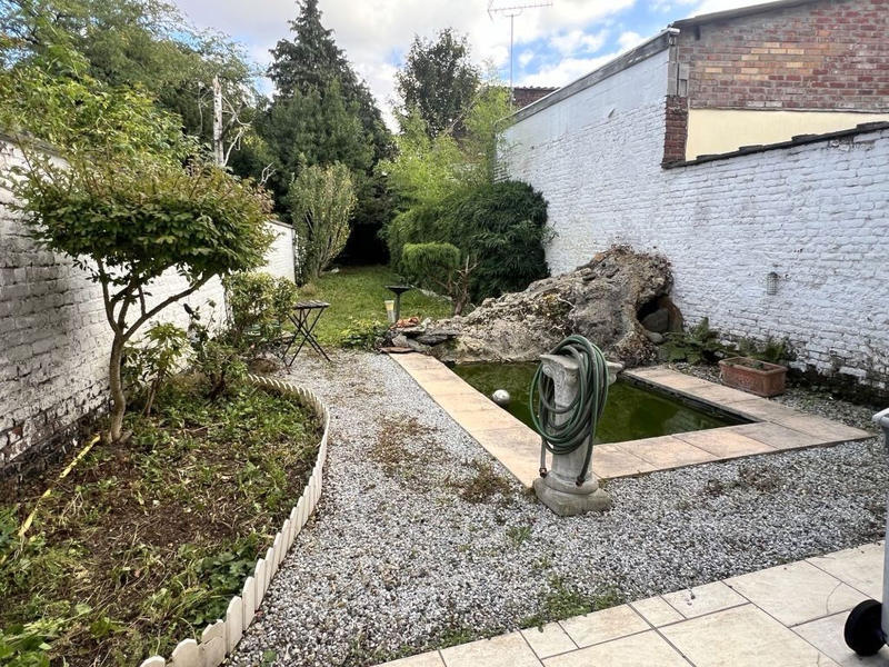 Maison - 290 m² - 8 pièces